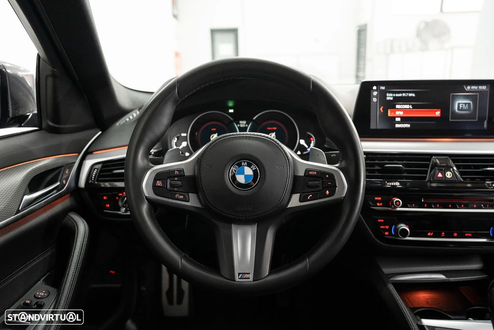 BMW 520 d Pack M Auto - 10
