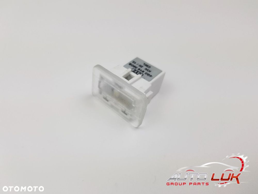 Oświetlenie Lampka wnętrza Ambiente Audi A6 S6 C7 4G0919390B - 1