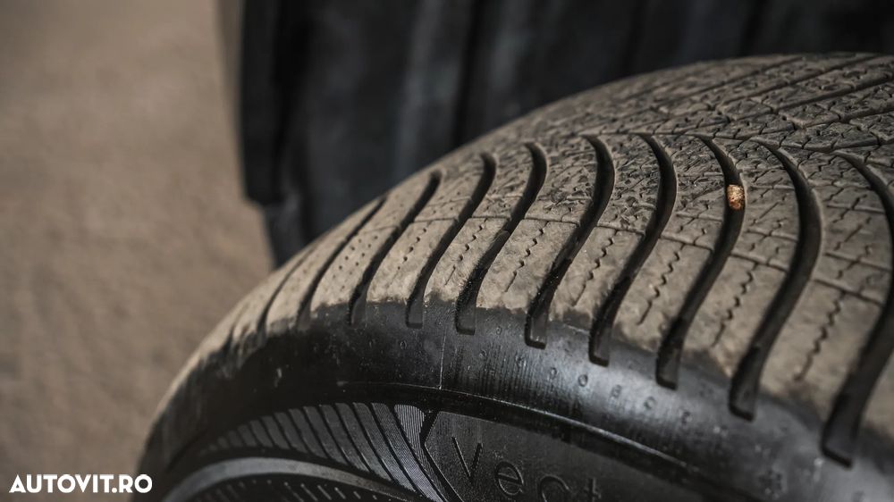 Toyota RAV4 2.5 Hybrid VVT-iE 4x4 Dynamic - 34