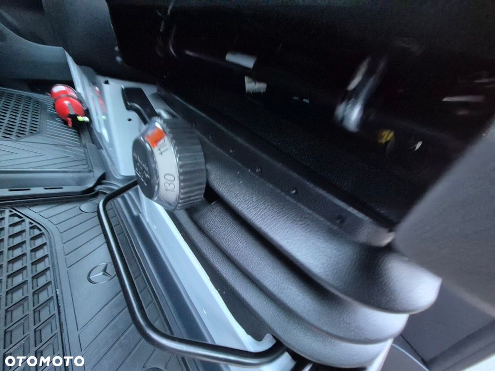 Mercedes-Benz Sprinter Sprinter - 25