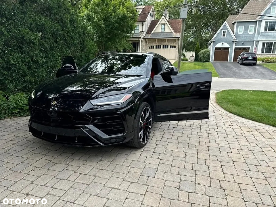 Lamborghini Urus Standard - 15