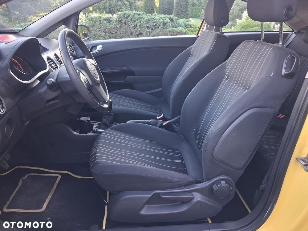 Opel Corsa - 12