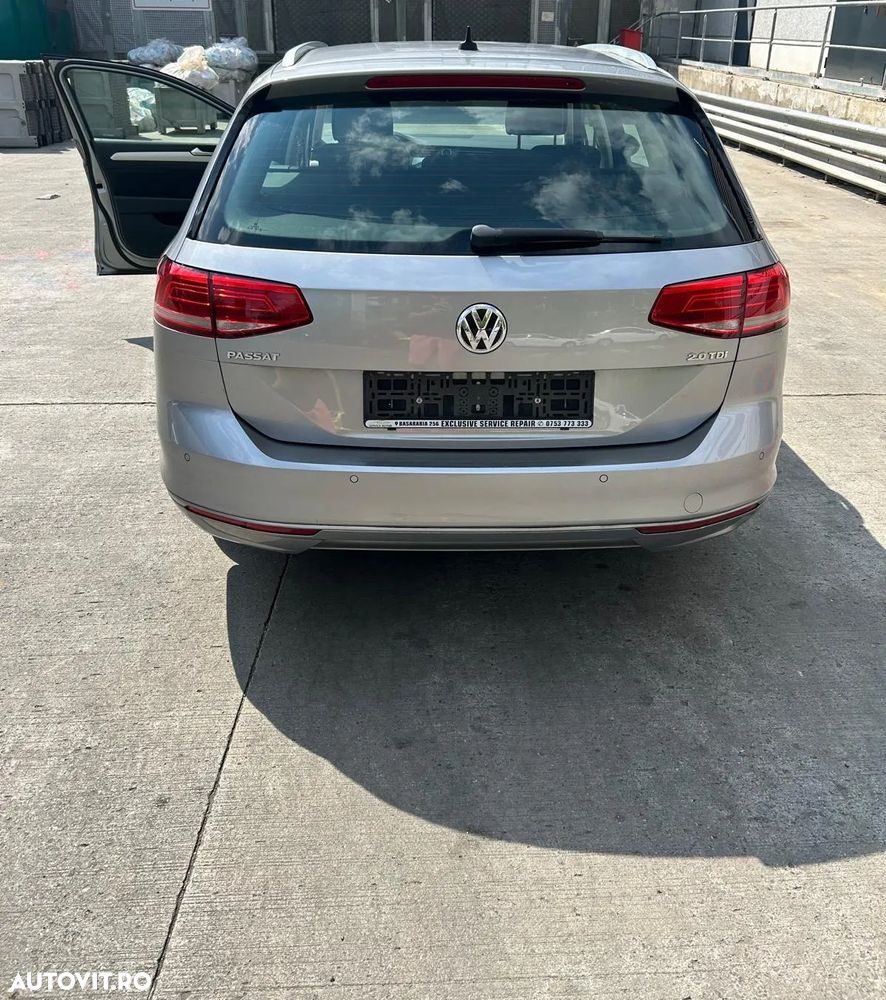 Volkswagen Passat - 6