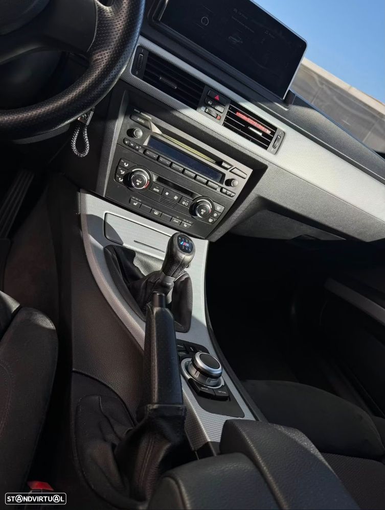 BMW 320 d Coupe - 8