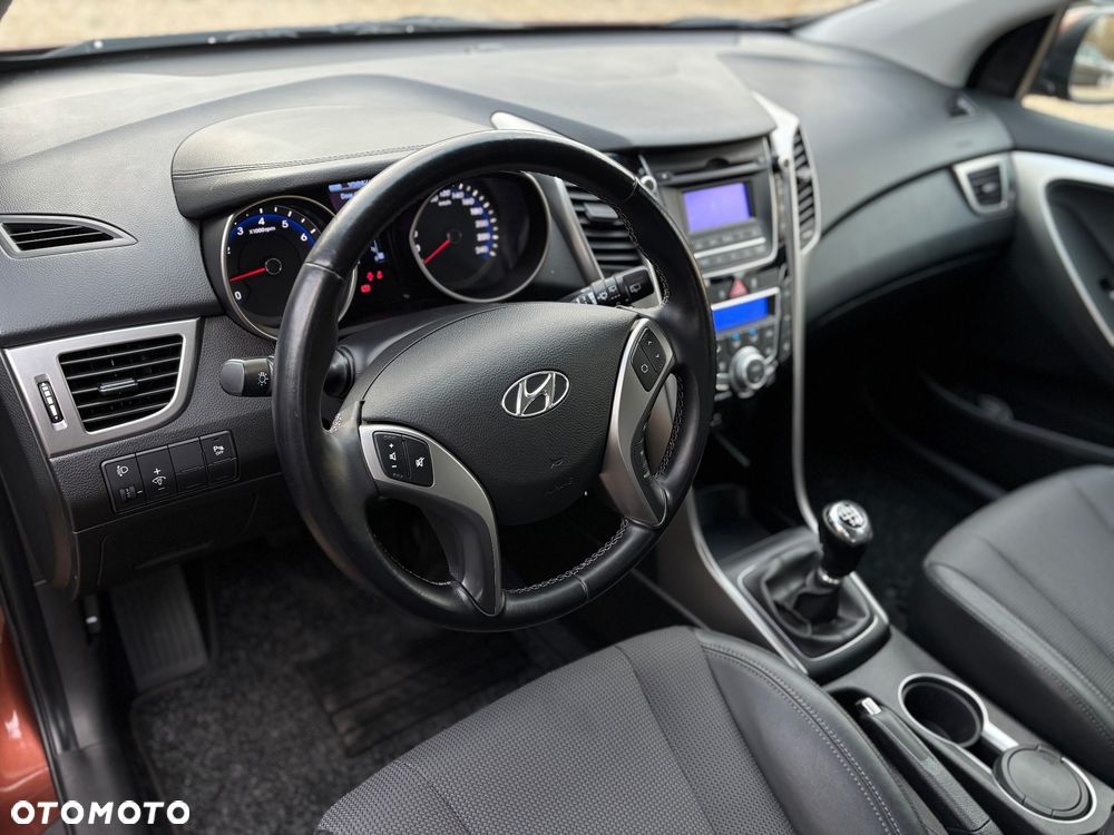 Hyundai i30 1.4 Advantage - 15