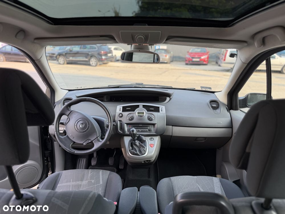 Renault Grand Scenic - 6