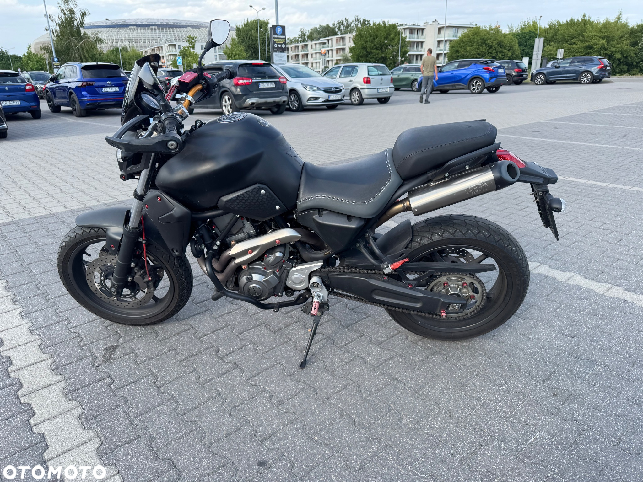 Yamaha MT - 2