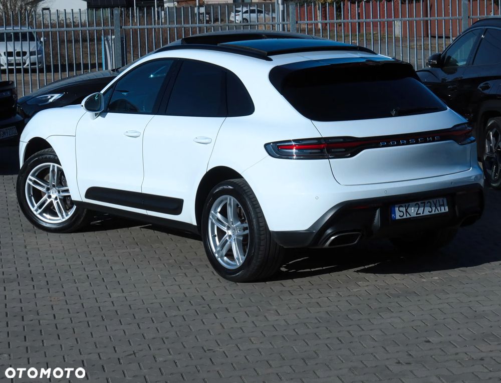Porsche Macan - 35