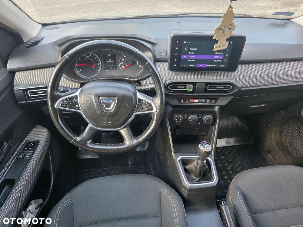 Dacia Logan ver-0-9-tce-laureate-s-s - 21