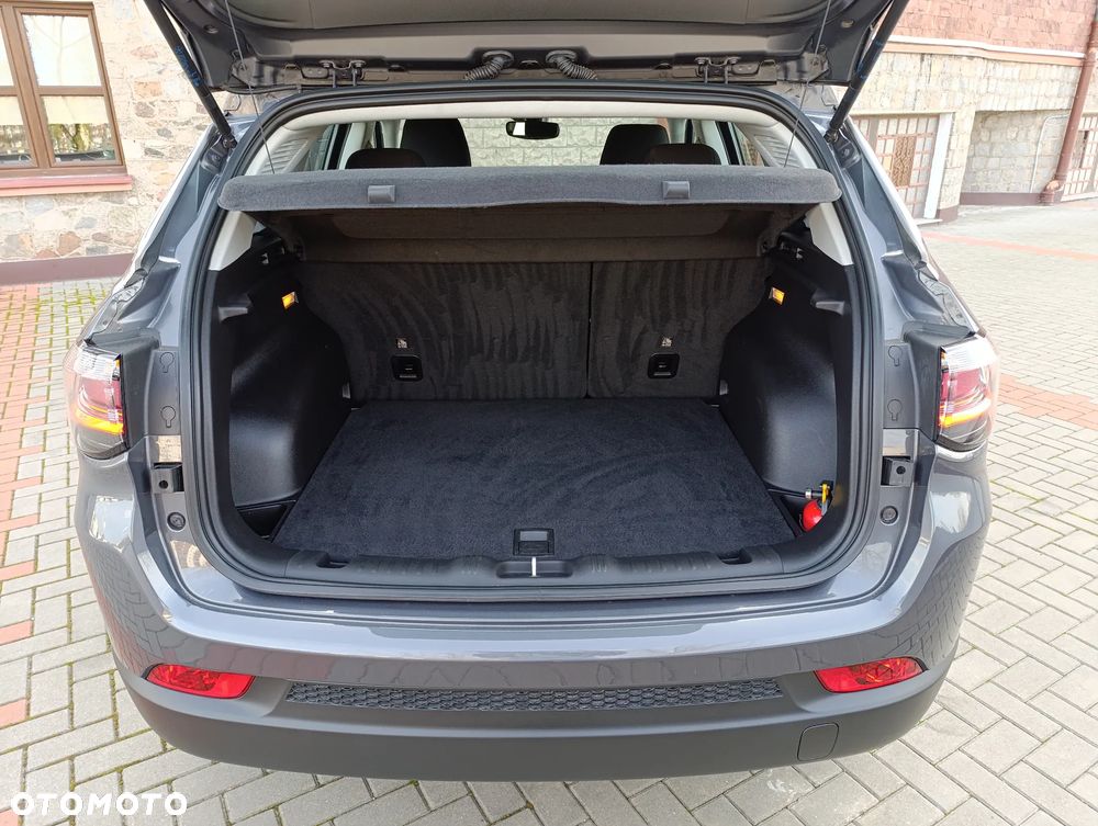 Jeep Compass 1.3 TMair Longitude FWD S&S - 30