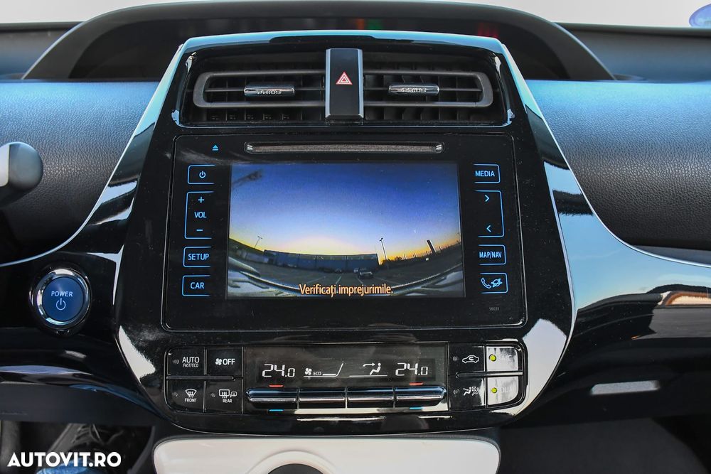 Toyota Prius 1.8 Dual VVT-i Sol+ - 20
