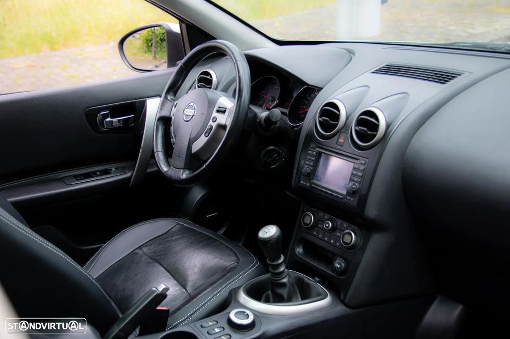 Nissan Qashqai +2 - 60