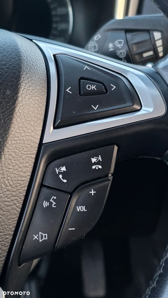 Ford Mondeo 1.5 EcoBoost Titanium - 28