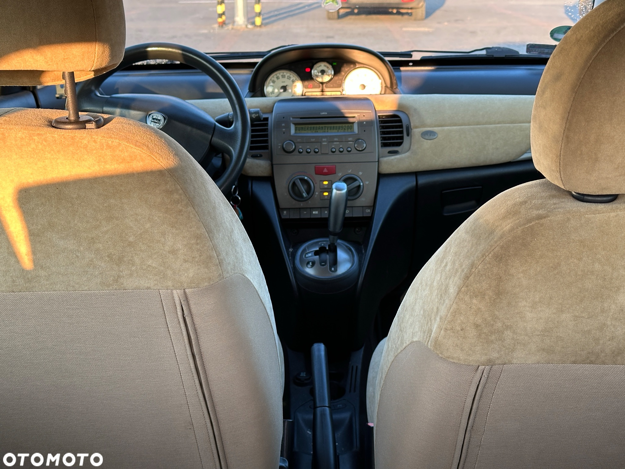 Lancia Ypsilon - 14