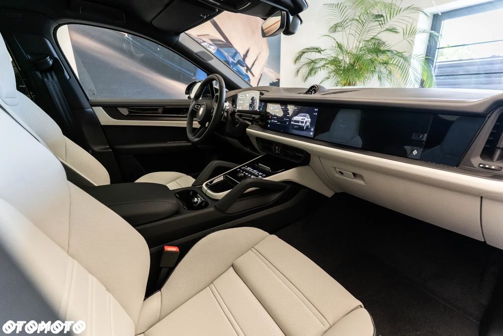 Porsche Cayenne Black Edition - 14