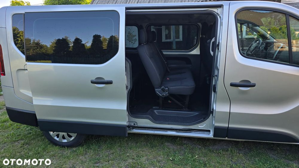 Renault Trafic - 26