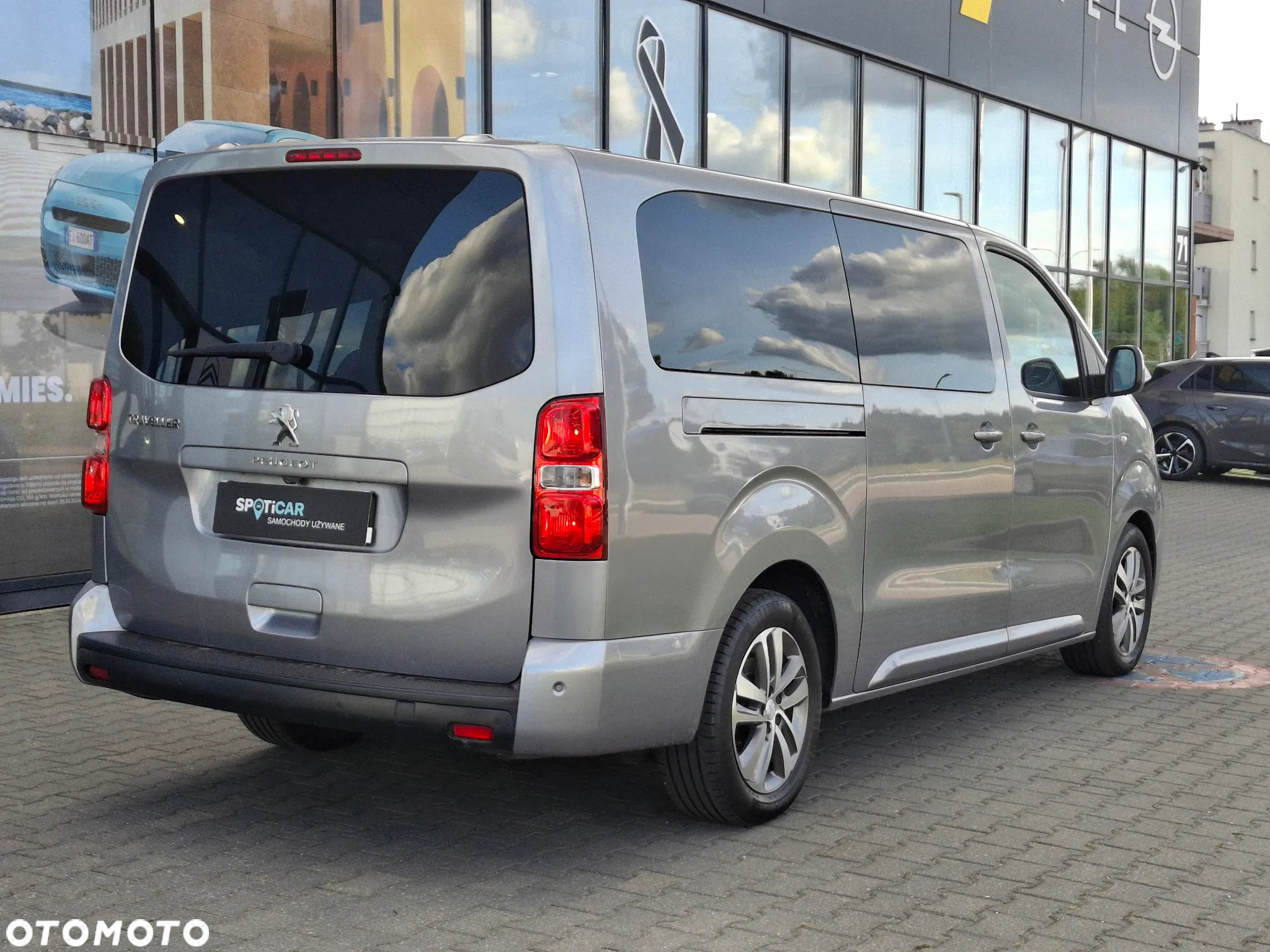 Peugeot Traveller 2.0 BlueHDi Long Business - 4
