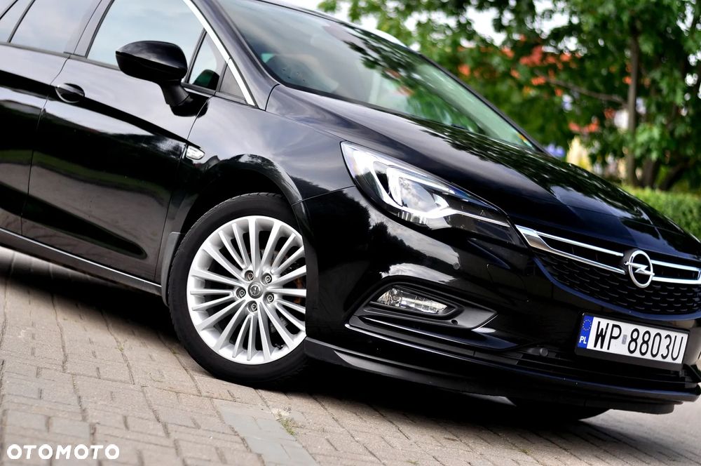 Opel Astra 1.4 T Dynamic S&S - 10