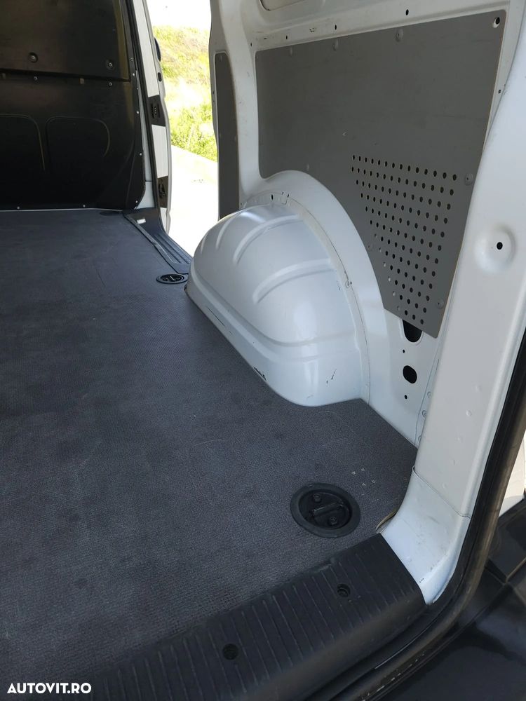 Volkswagen Transporter T6 - 14