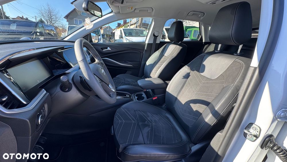 Opel Grandland 1.2 DI Automatik GS Line - 14