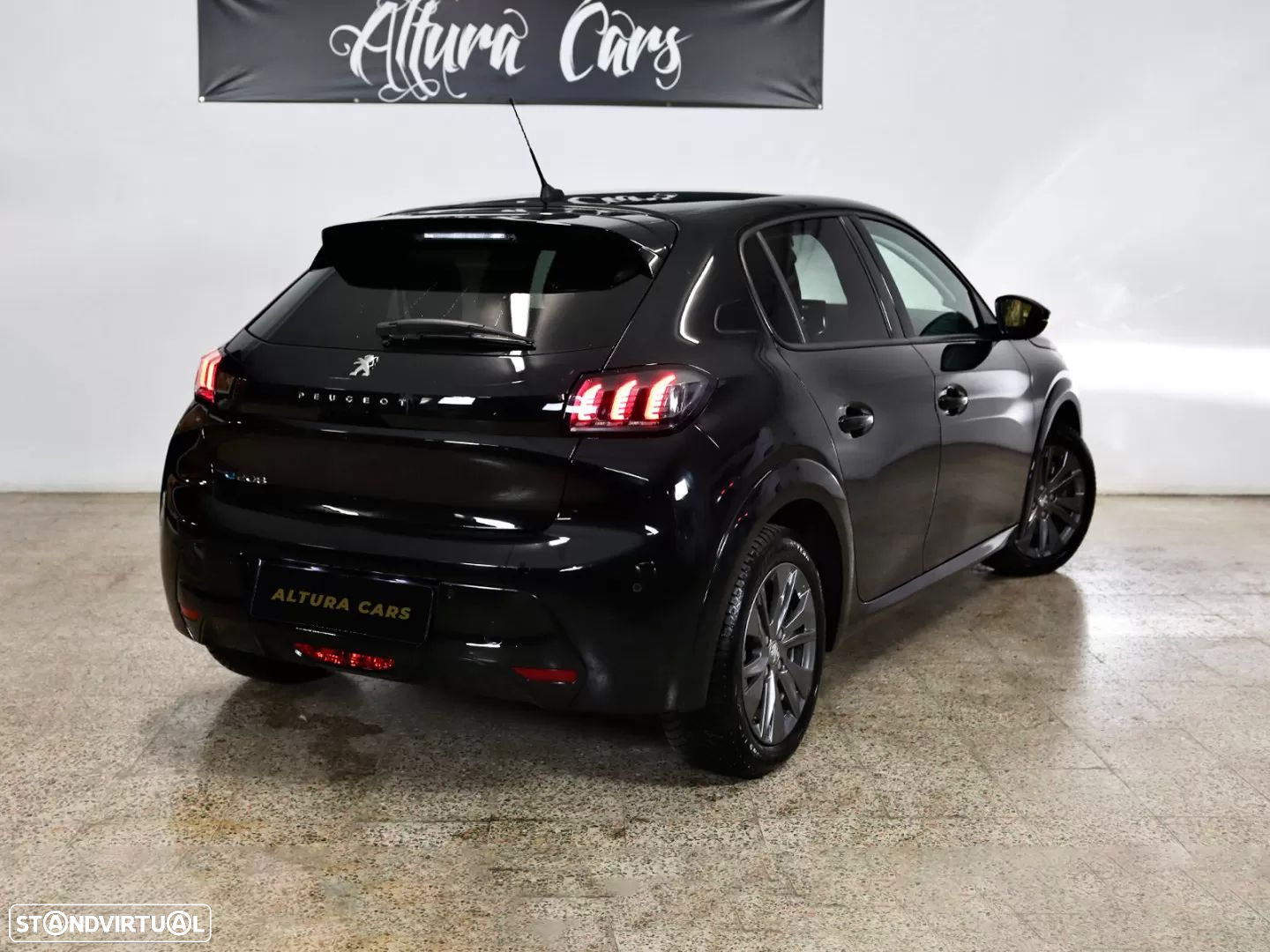 Peugeot e-208 50 kWh Allure - 24