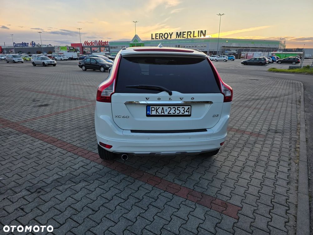 Volvo XC 60 D3 Drive-E Momentum - 9