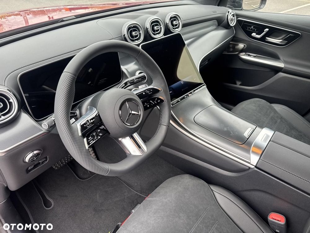 Mercedes-Benz GLC - 9