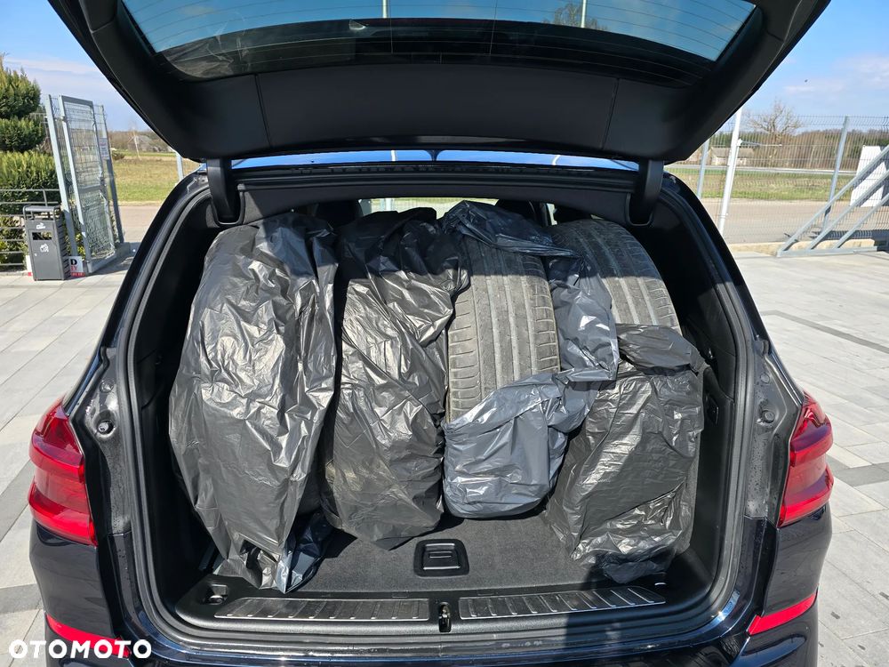 BMW X3 xDrive20d xLine - 40