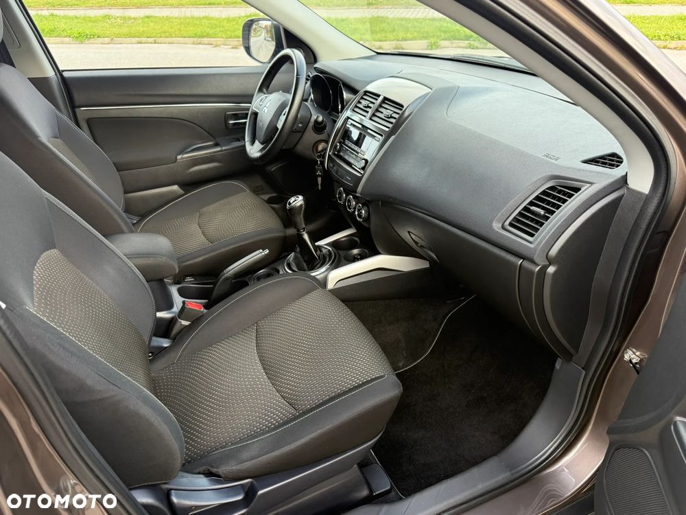 Mitsubishi ASX 1.6 2WD Intro Edition - 34