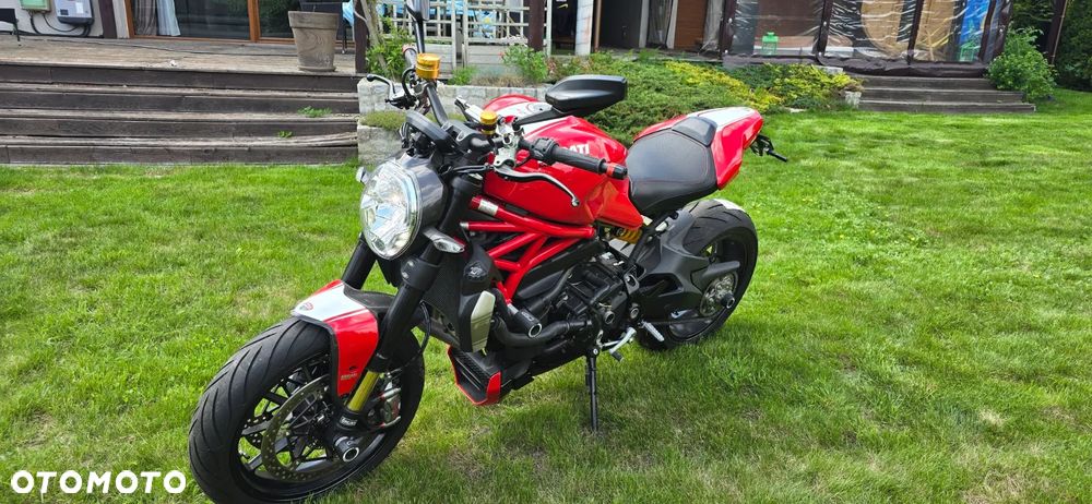 Ducati Monster - 12