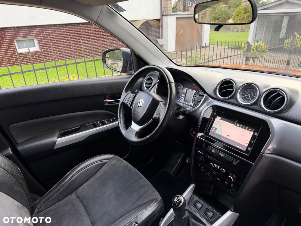 Suzuki Vitara 1.6 Premium 2WD - 15