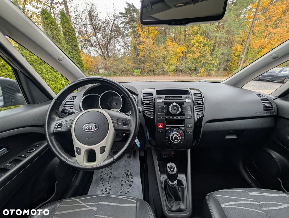 Kia Venga 1.6 L - 33