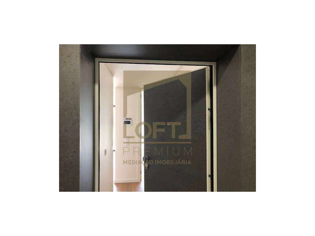 Apartamento T1 na Costa para Arrendar - Grande imagem: 2/23