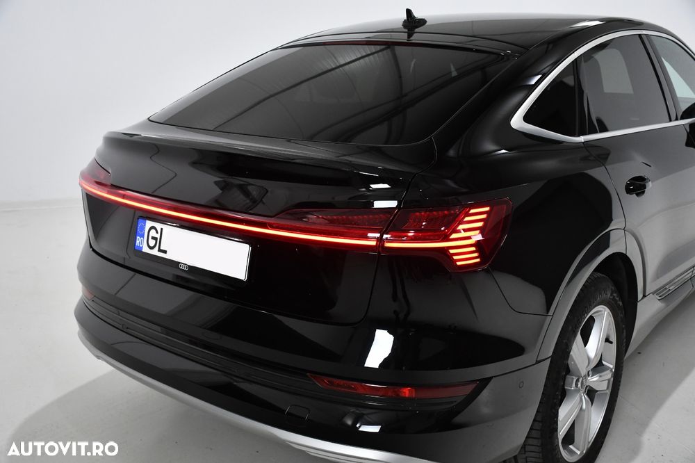 Audi e-tron - 5