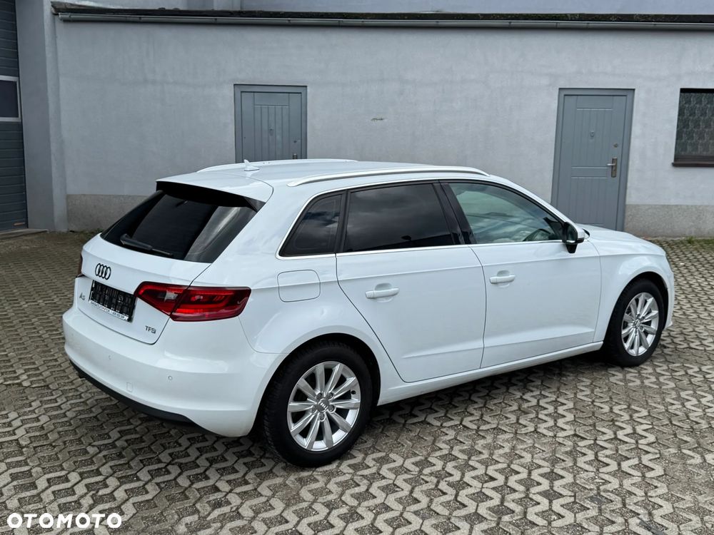 Audi A3 Sportback 1.8 TFSI S tronic Attraction - 11
