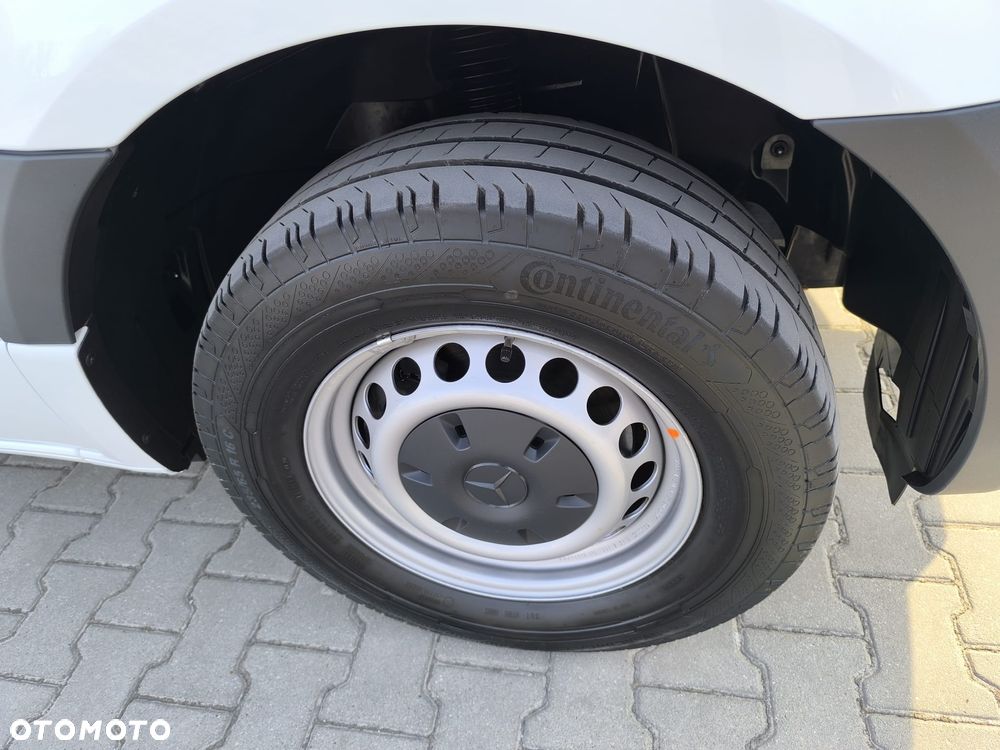 Mercedes-Benz Sprinter 315, Automat, Mroźnia, Chłodnia + Funkcja Grzania, Długi (4.25m) - 35