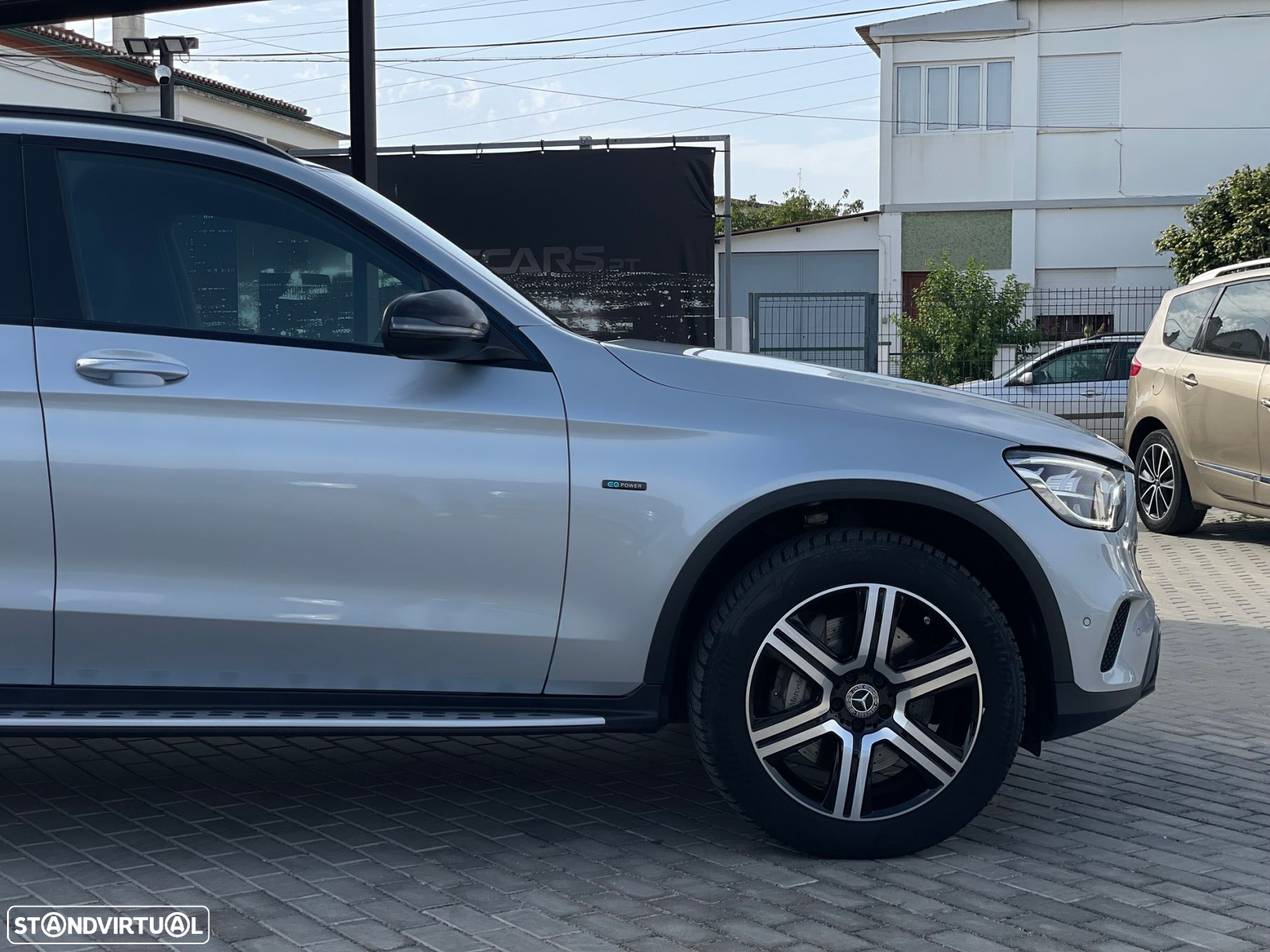 Mercedes-Benz GLC 300 de 4Matic - 9