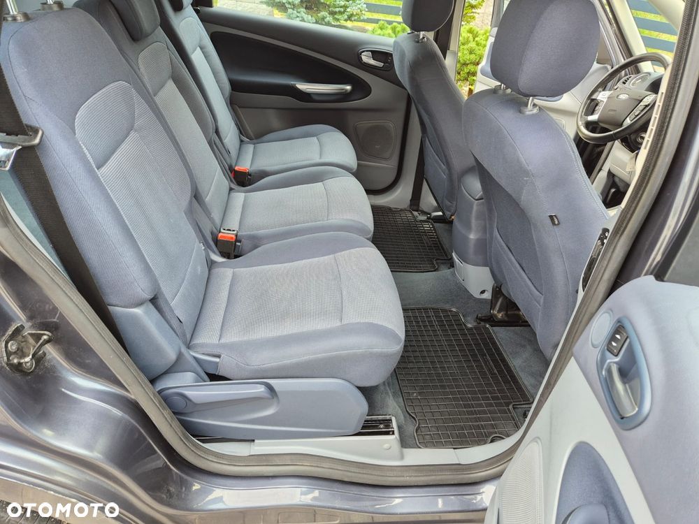Ford S-Max 2.0 Titanium - 17