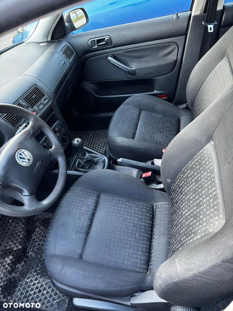 Volkswagen Golf 1.4 Q - 7