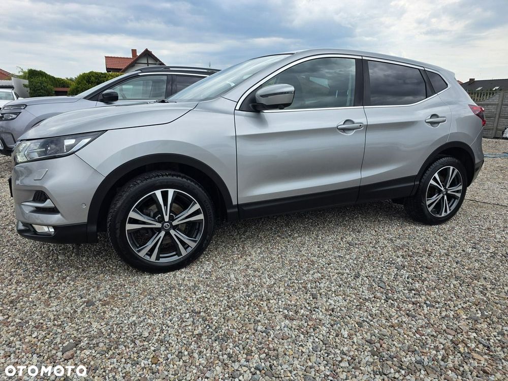 Nissan Qashqai 1.2 DIG-T Xtronic TEKNA+ - 9