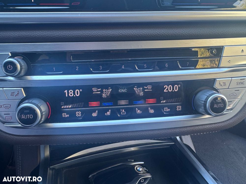 BMW Seria 7 730d xDrive - 21