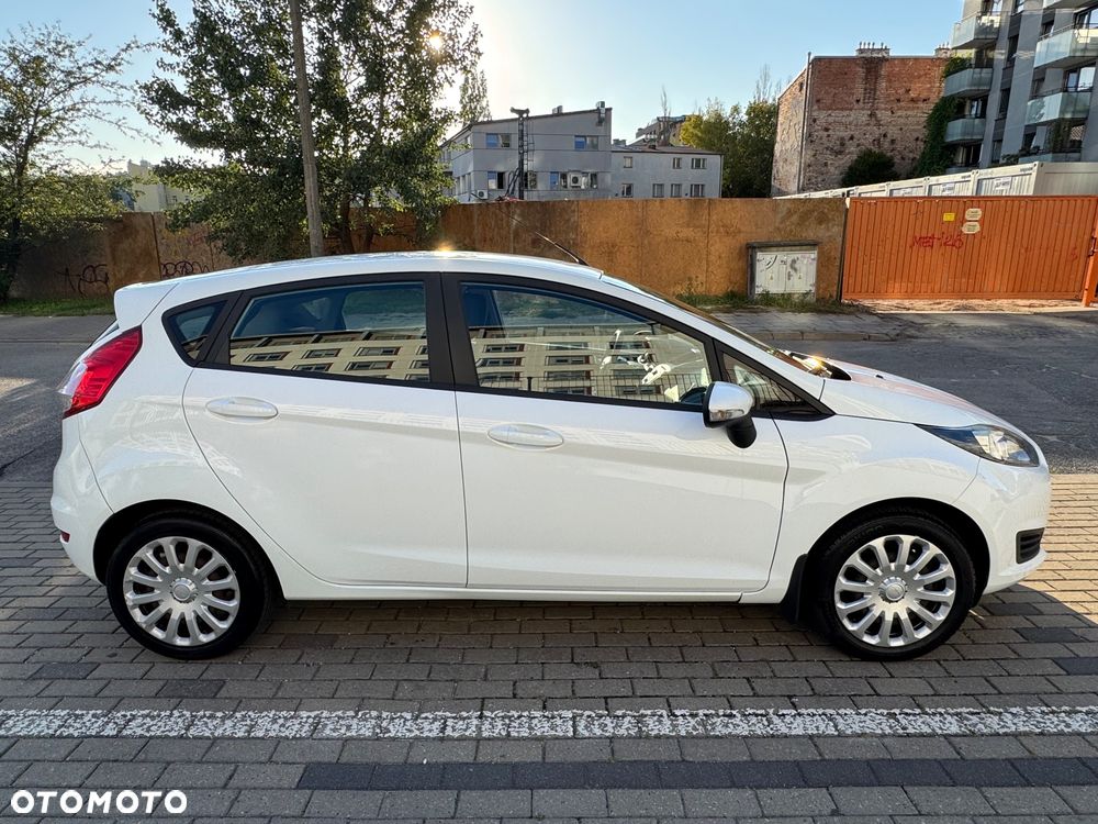 Ford Fiesta - 2