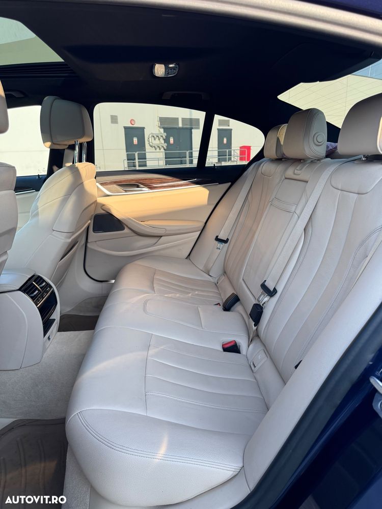 BMW Seria 5 - 12