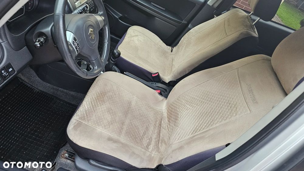 Suzuki SX4 1.6 VVT 4x2 Comfort - 37