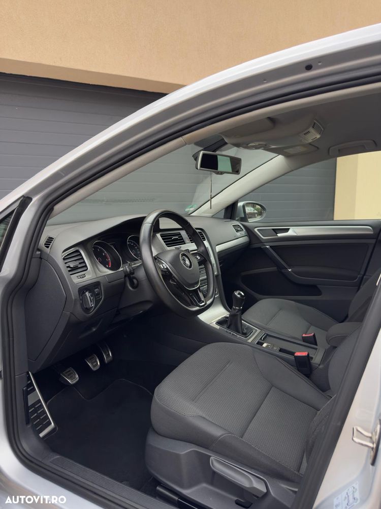 Volkswagen Golf 1.2 TSI BlueMotion Technology Comfortline - 6