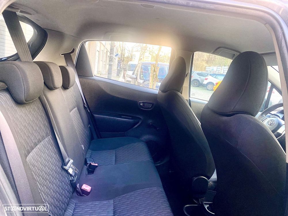 Toyota Yaris 1.0 VVT-i Comfort - 22