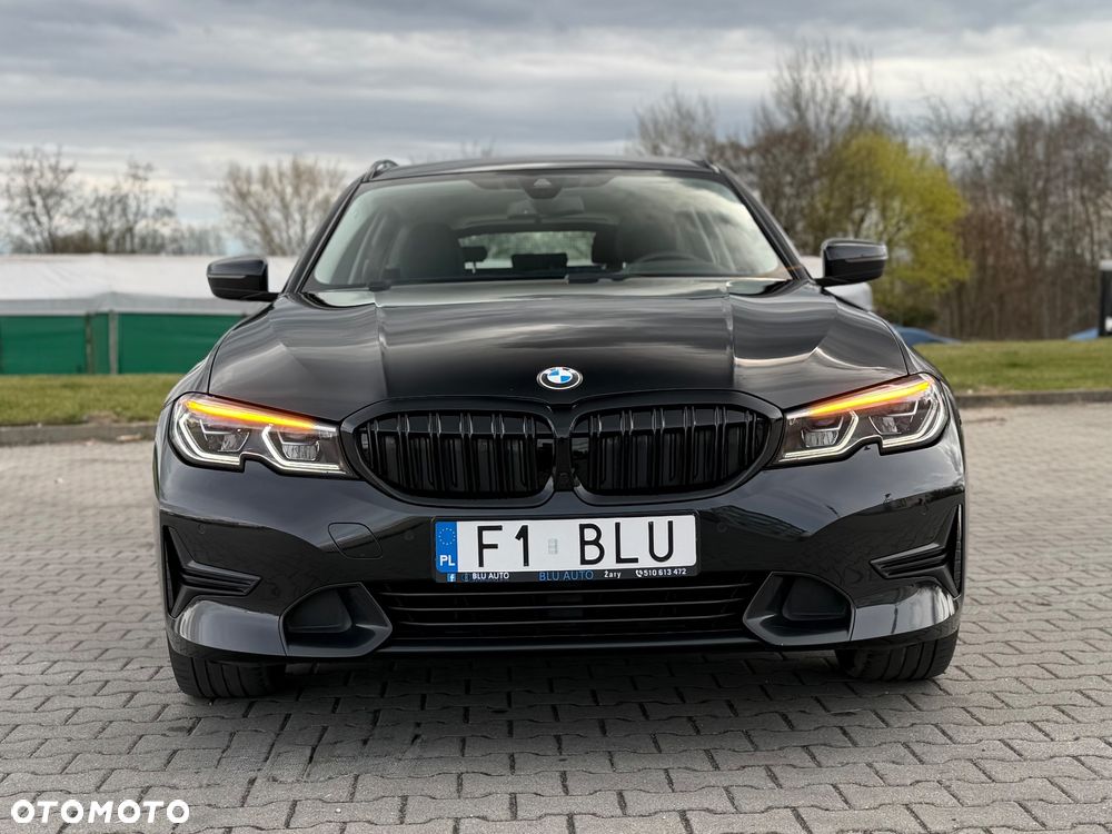 BMW Seria 3 320d xDrive Sport Line Shadow - 8