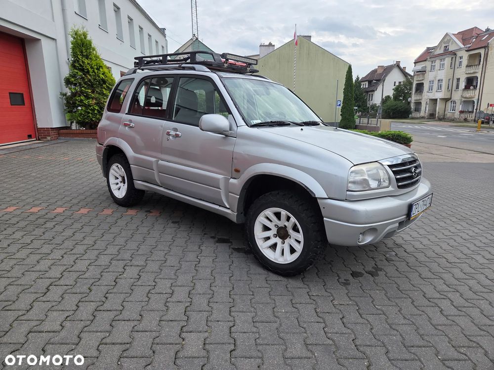 Suzuki Grand Vitara 2.0 Special Edition - 13