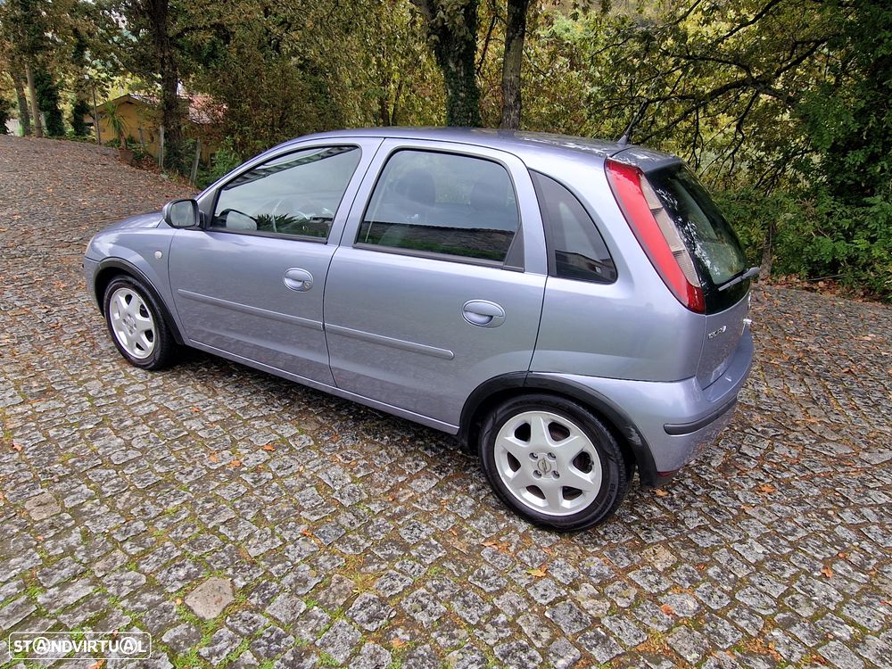 Opel Corsa 1.3 CDTI Cosmo - 14
