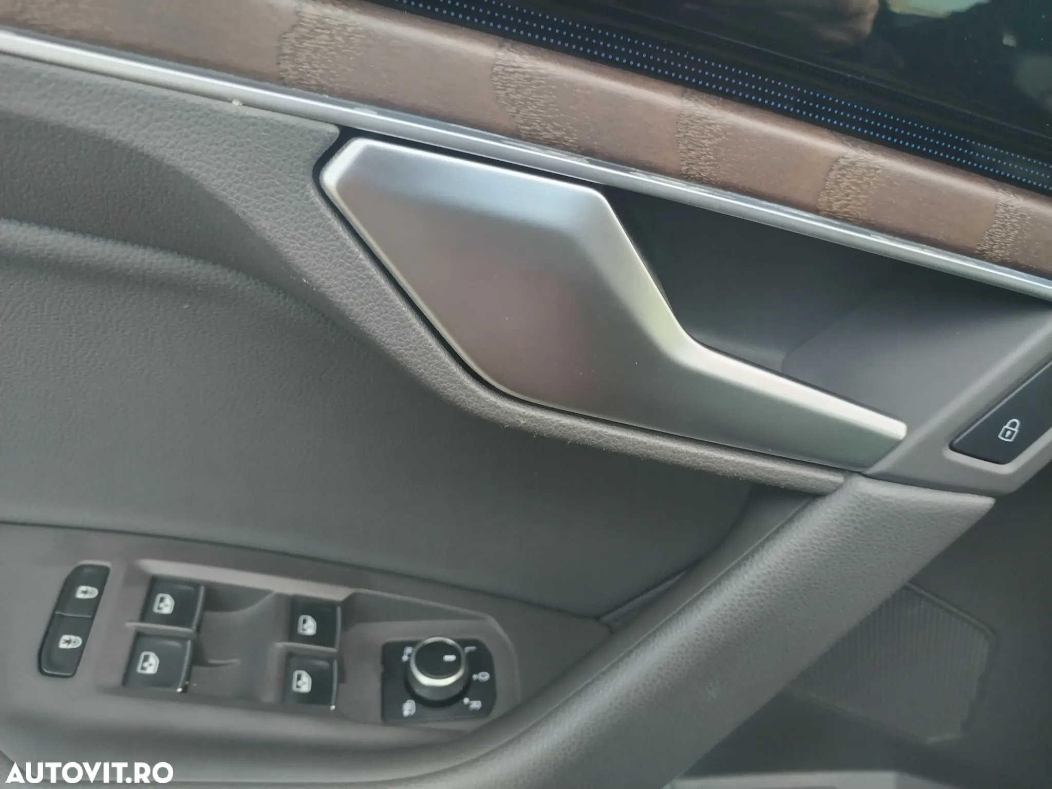 Volkswagen Touareg V6 TDI Atmosphere - 27